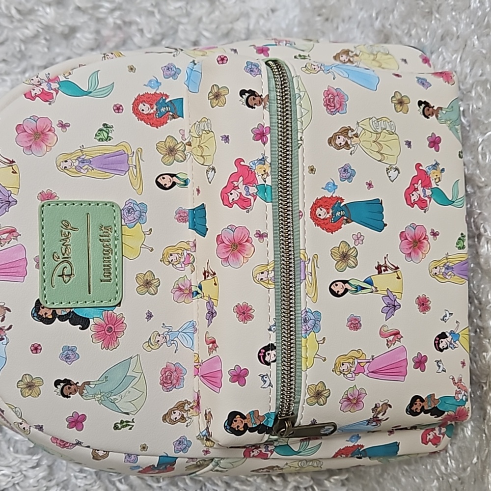 Loungefly Disney Princesses mini backpack and zip coin cardholder - Picture 2 of 12